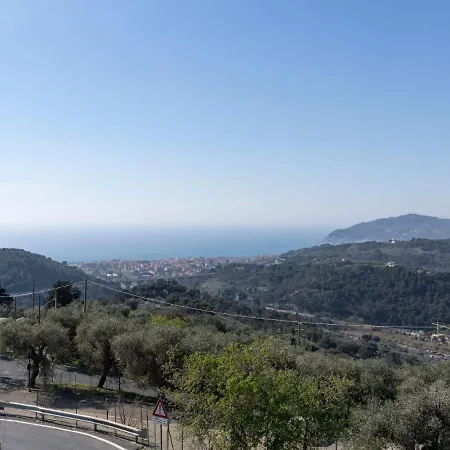 Basilico By Interhome * Chiappa (Imperia)